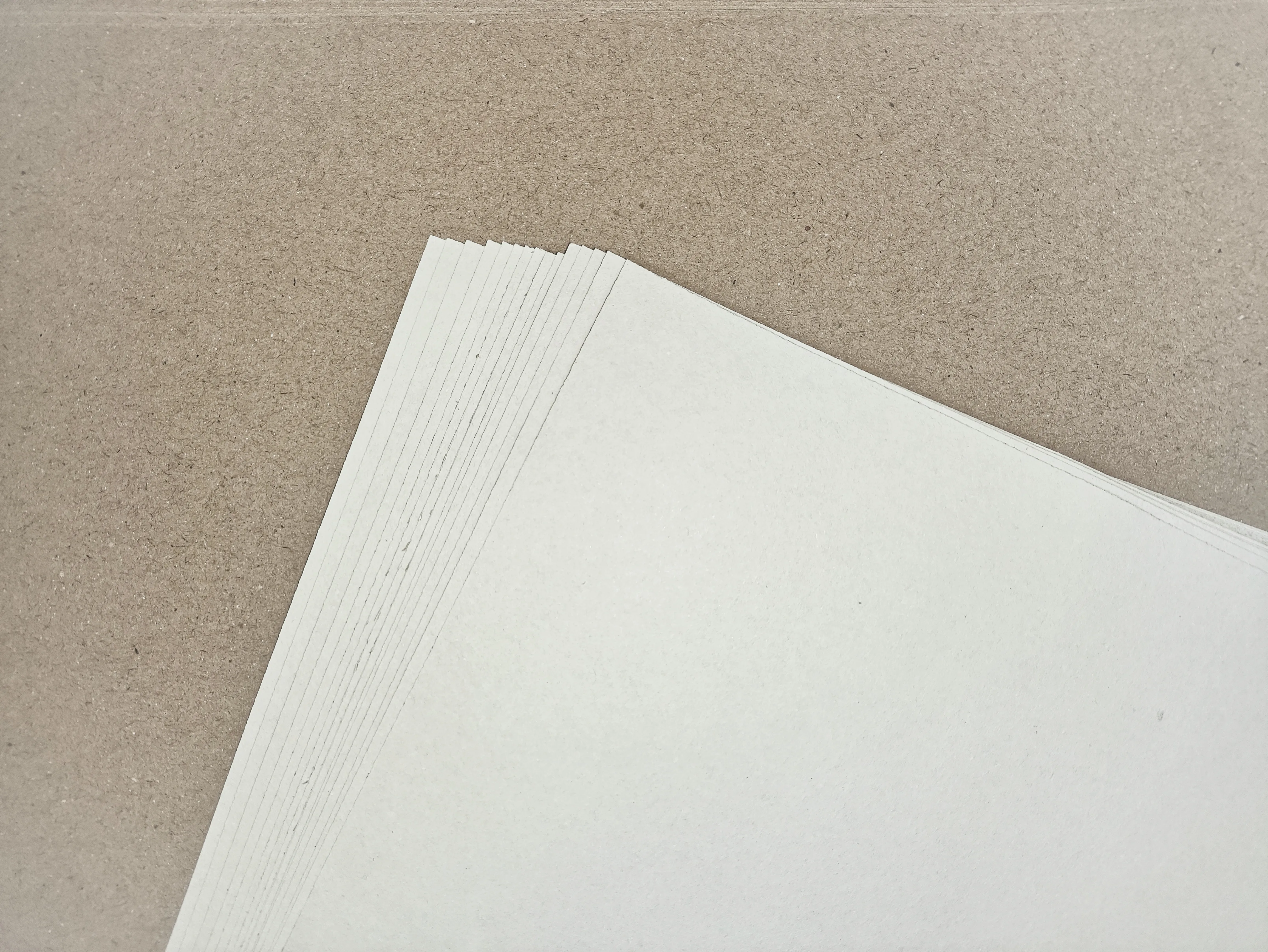 白木浆挂面纸 白木浆挂面纸